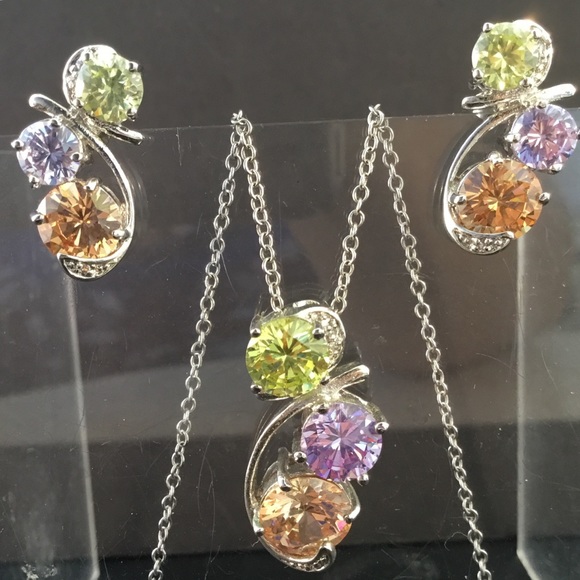 Necklace ER Set No Tarnish Sterling Silver CZ Pendant Earrings - Picture 4 of 6